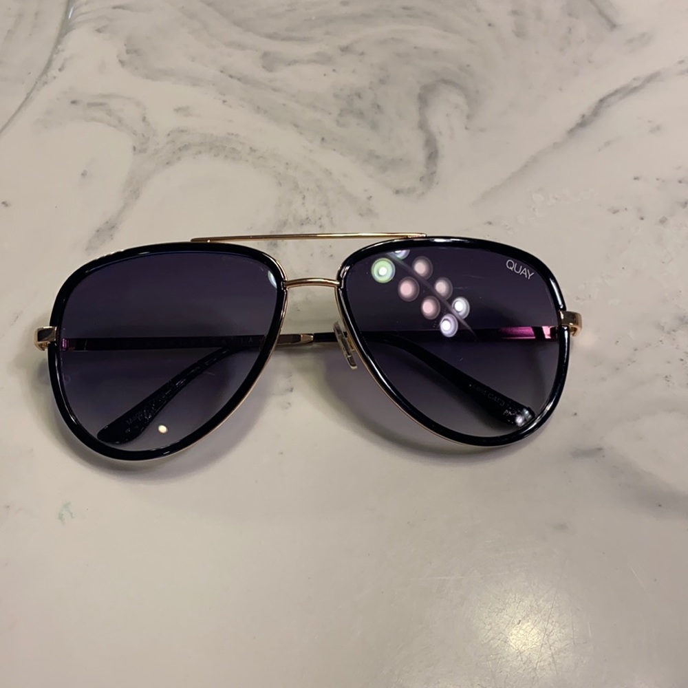 Quay men’s sunglasses used read detail